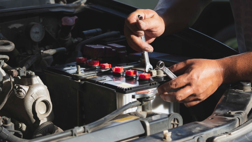 How does a car battery work